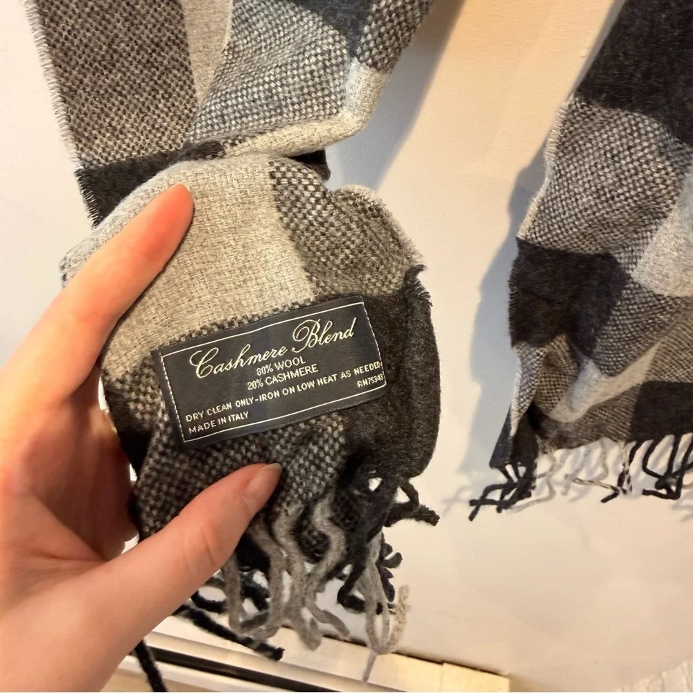 Checkered Cashmere Scarf
